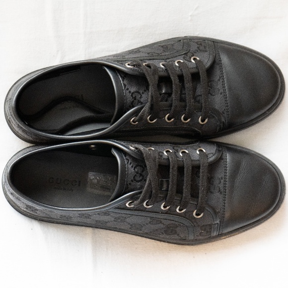 Gucci GG Canvas Low Women’s All Black Sneakers - Picture 1 of 5